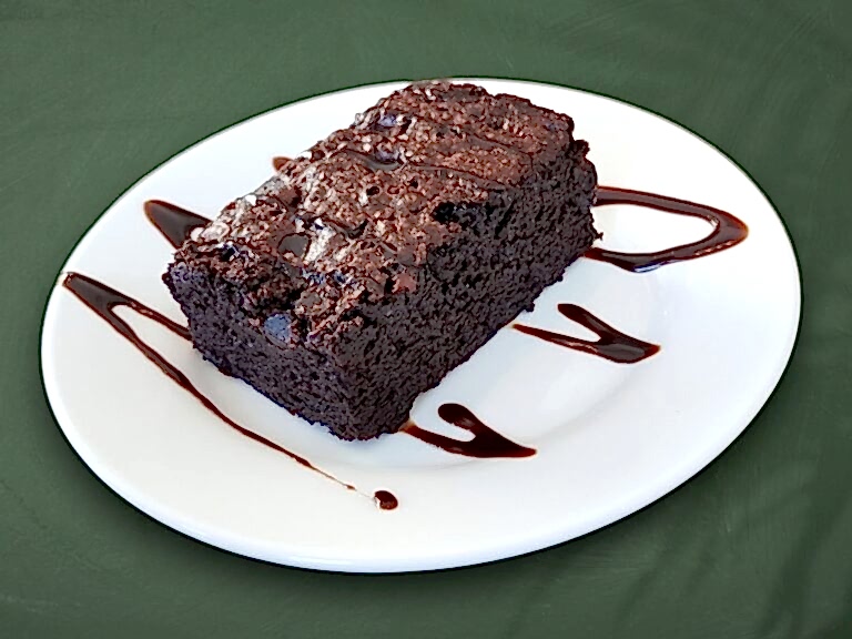 Çikolata Soslu Brownie